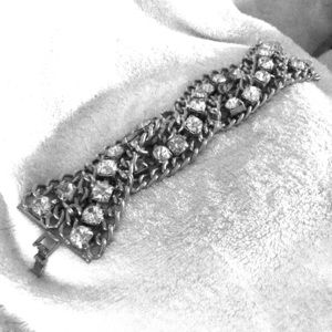 BLINGED OUT bracelet